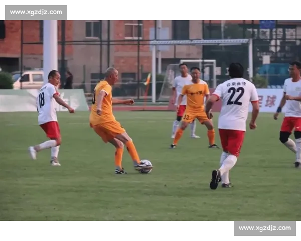 精彩赛事重现 足球比赛全程回放 带你重温每一个进球与瞬间 - 副本