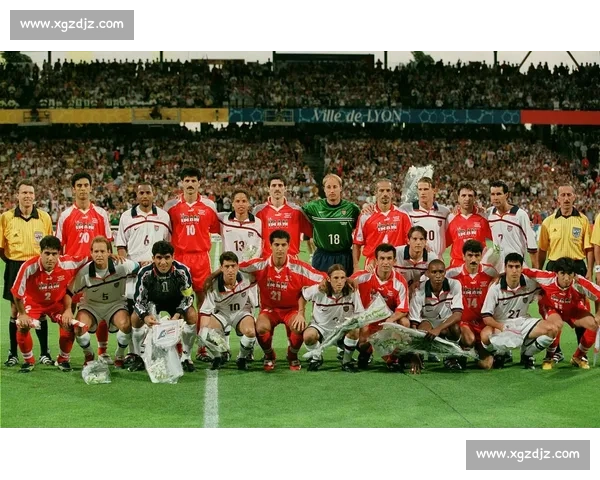 足球赛事与综合赛事组织结构竞技特点与全球影响力差异研究标题设计探讨 - 副本